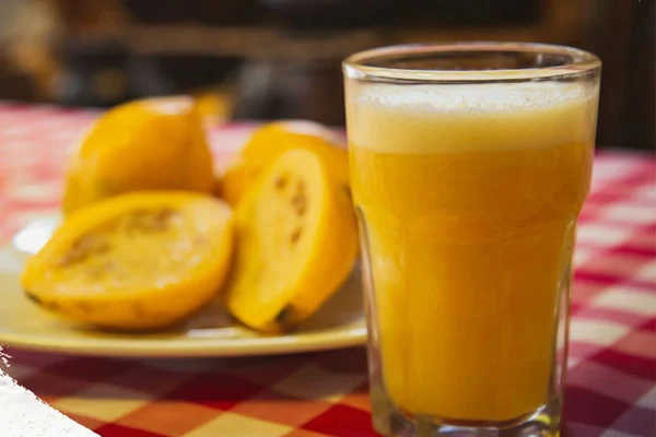 Jugo de papaya arequipeña